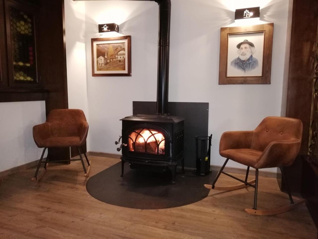 Hotel Meublè Meridiana Valtournenche Extérieur photo